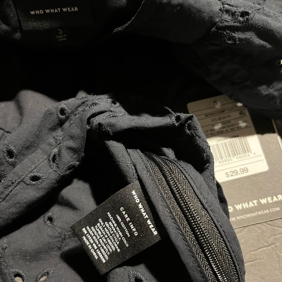 Who What Wear Target NWT black ruffle sleeve eyelet peplum blouse. - Picture 11 of 15